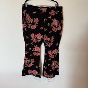 Torrid Black Floral Flare Pull On Pants Womens Plus Size 4X Boho Feminine